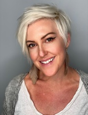 photo of SHANNON  CREEGER, Owner / Master stylist